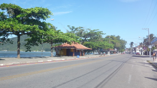 Avenida Leogivildo Dias Vieira - Itaguá - Ubatuba - SP