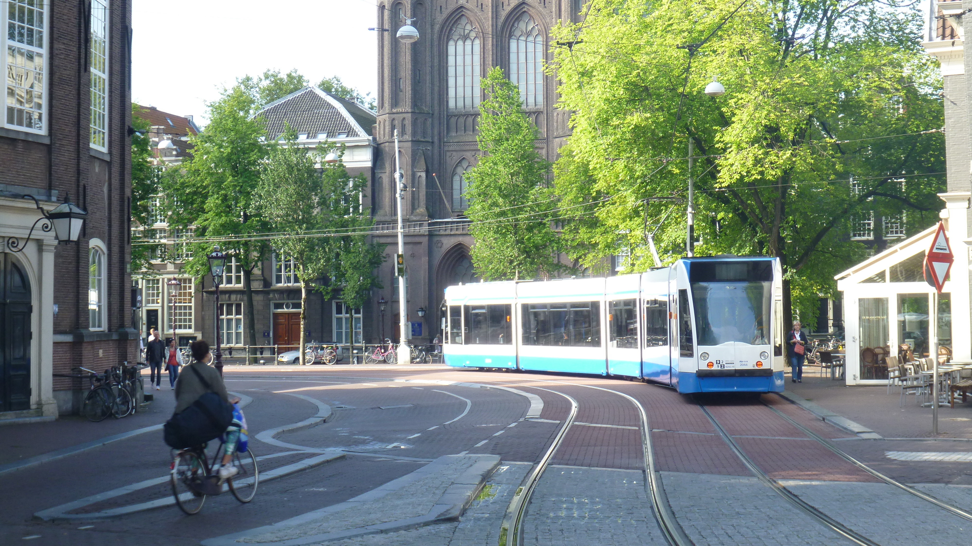 Como se Locomover em Amsterdam - Tram